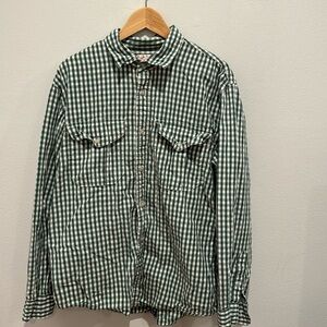 Mens Large Filson causal shirt. Green gingham